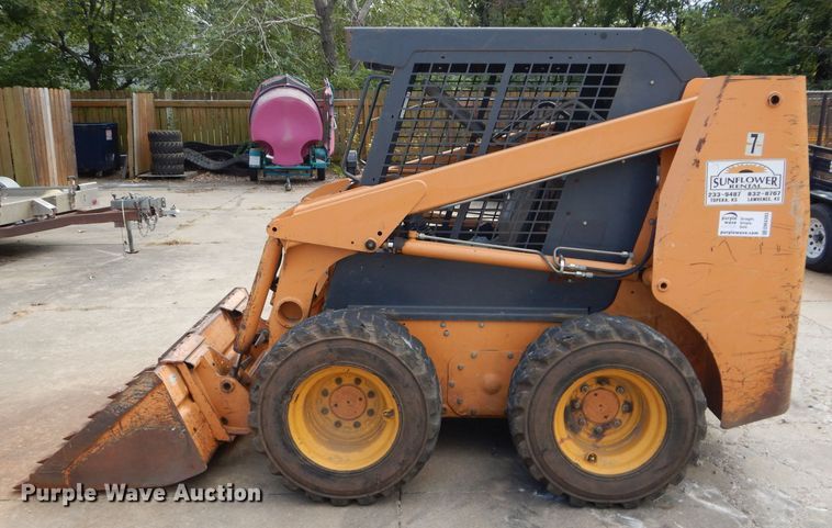 image for item DM4393 2004 Case 40XT  skid steer loader