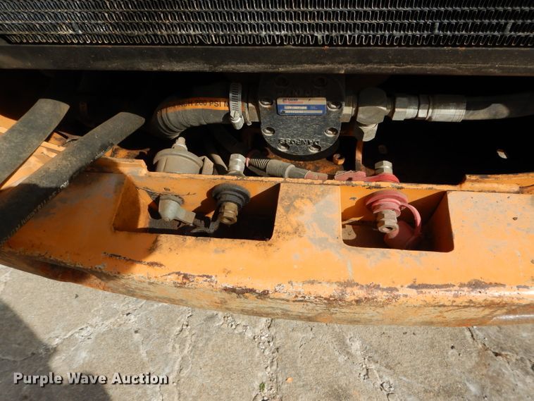 image for item DM4393 2004 Case 40XT  skid steer loader