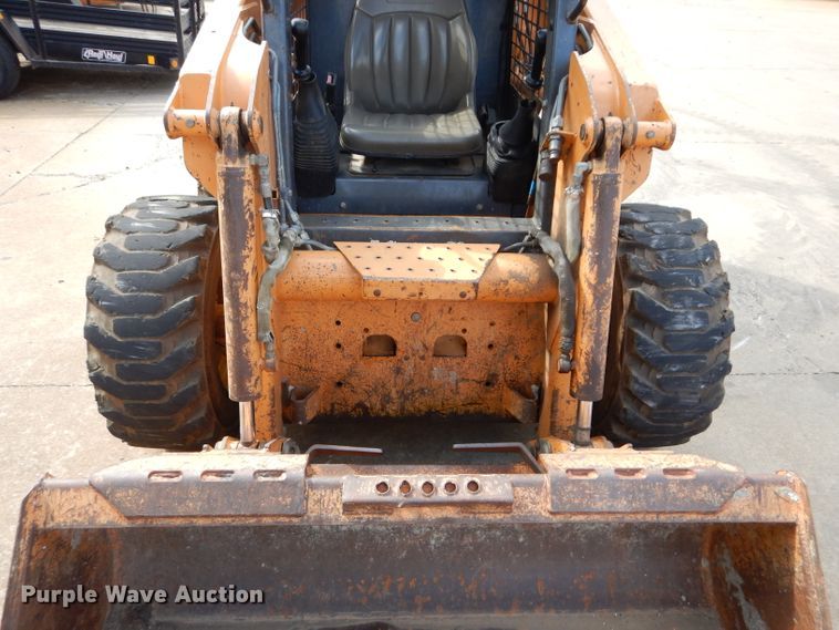 image for item DM4393 2004 Case 40XT  skid steer loader