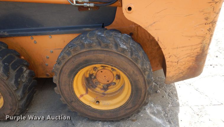 image for item DM4393 2004 Case 40XT  skid steer loader