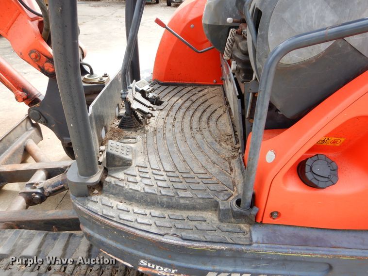 image for item DM4394 2007 Kubota KX121-3  mini excavator