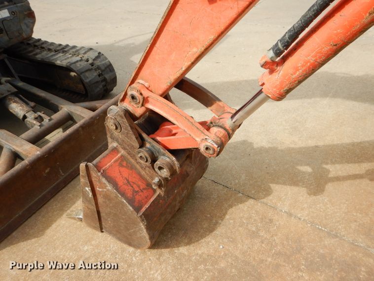 image for item DM4394 2007 Kubota KX121-3  mini excavator