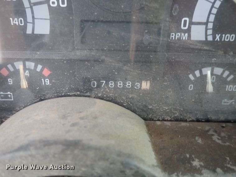 image for item DN2134 1994 GMC TopKick  dump flatbed truck