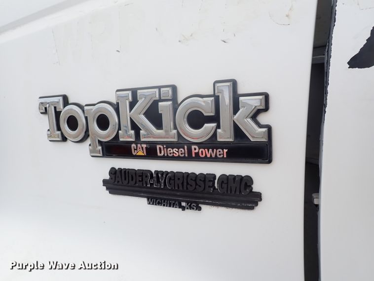 image for item DN2134 1994 GMC TopKick  dump flatbed truck