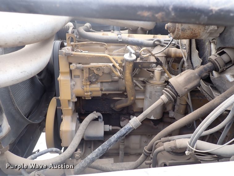 image for item DN2134 1994 GMC TopKick  dump flatbed truck