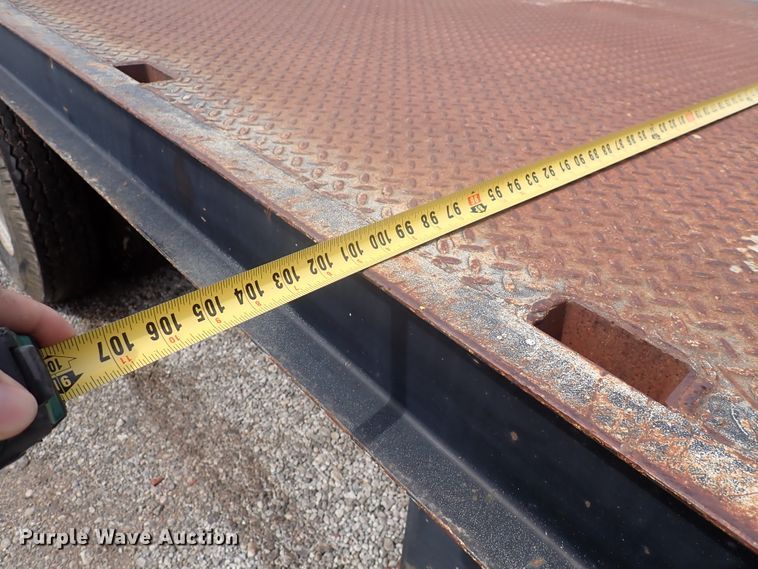 image for item DN2134 1994 GMC TopKick  dump flatbed truck