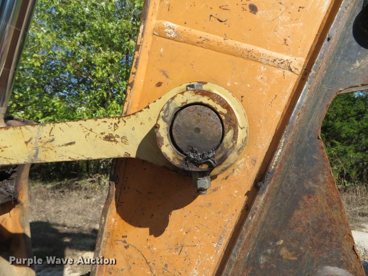 image for item DN7757 2003 Case CX225SR  excavator