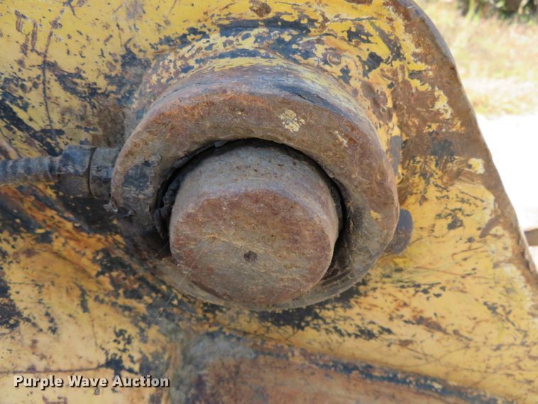 image for item DN7757 2003 Case CX225SR  excavator