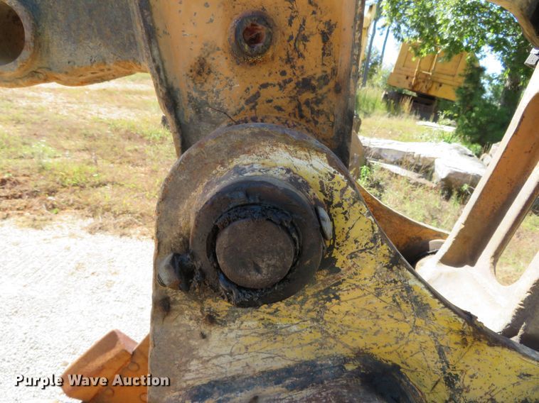 image for item DN7757 2003 Case CX225SR  excavator