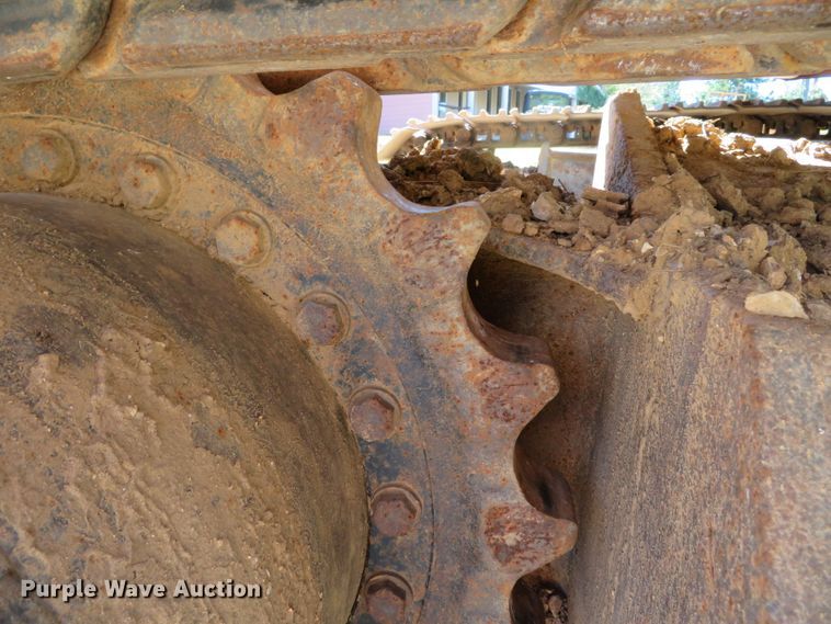 image for item DN7757 2003 Case CX225SR  excavator