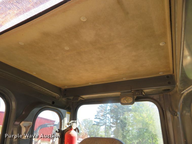 image for item DN7757 2003 Case CX225SR  excavator