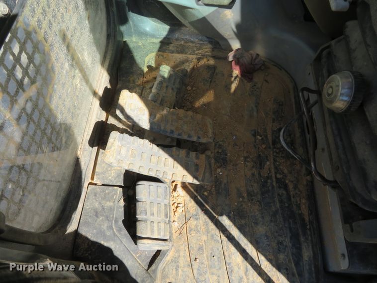 image for item DN7757 2003 Case CX225SR  excavator