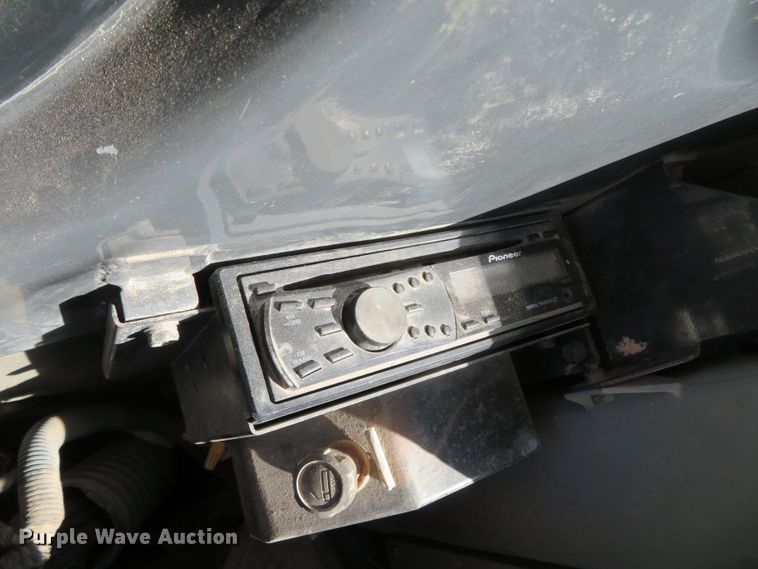 image for item DN7757 2003 Case CX225SR  excavator