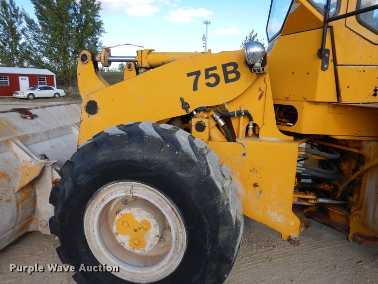 image for item EV9324 Clark 75B  wheel loader