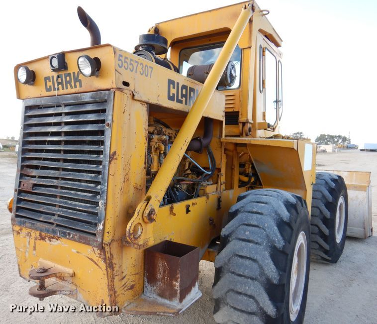 image for item EV9324 Clark 75B  wheel loader
