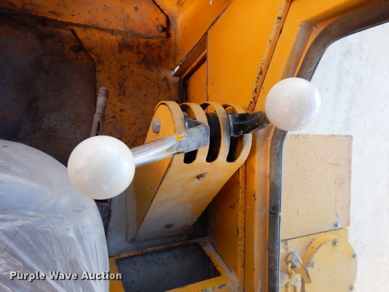 image for item EV9324 Clark 75B  wheel loader