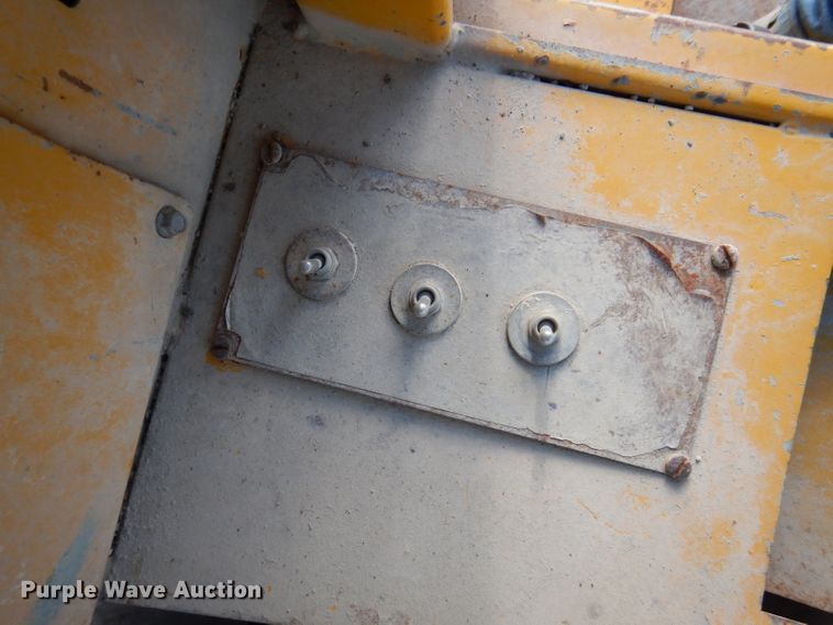 image for item EV9324 Clark 75B  wheel loader