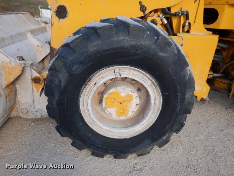 image for item EV9324 Clark 75B  wheel loader