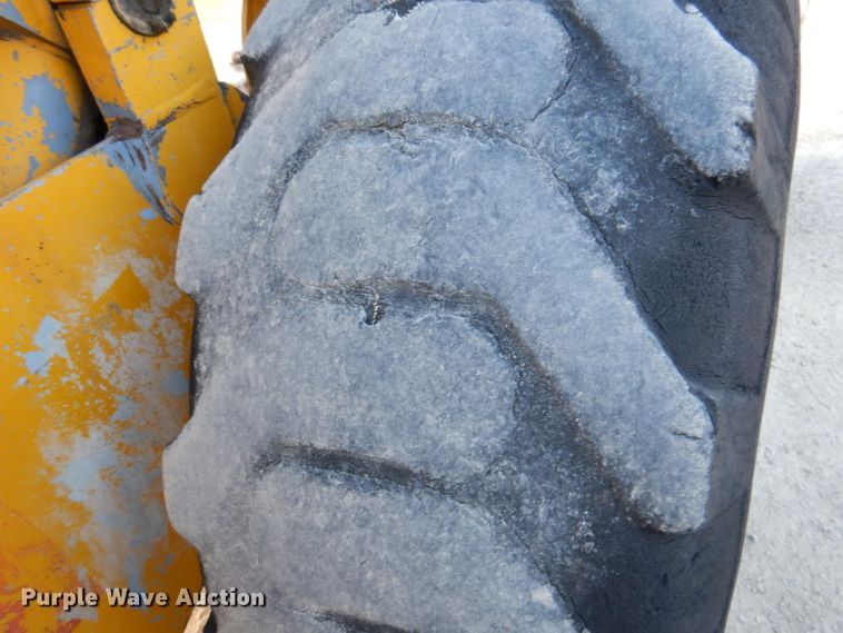 image for item EV9324 Clark 75B  wheel loader