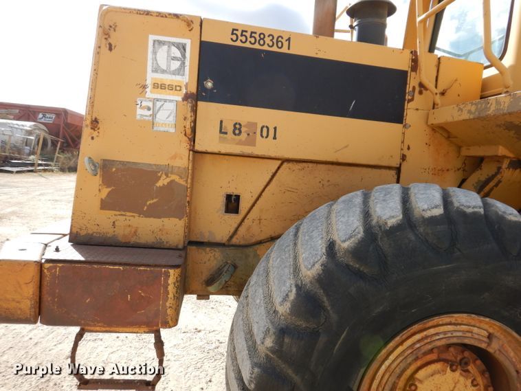 image for item EV9325 1982 Caterpillar 966D  wheel loader