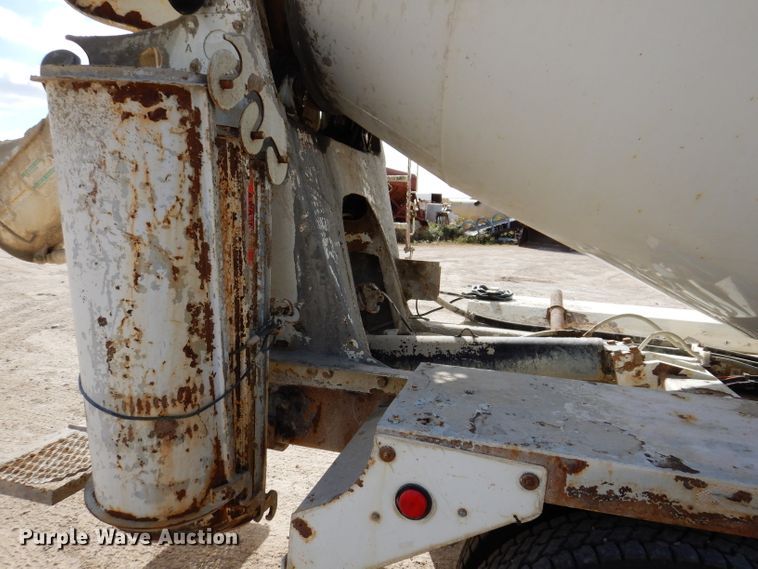 image for item EV9327 2004 Mack CV513  ready mix truck