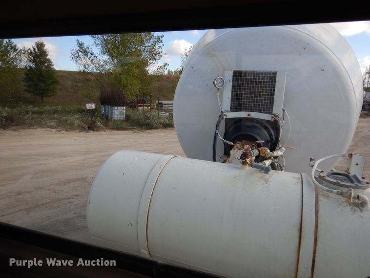 image for item EV9327 2004 Mack CV513  ready mix truck