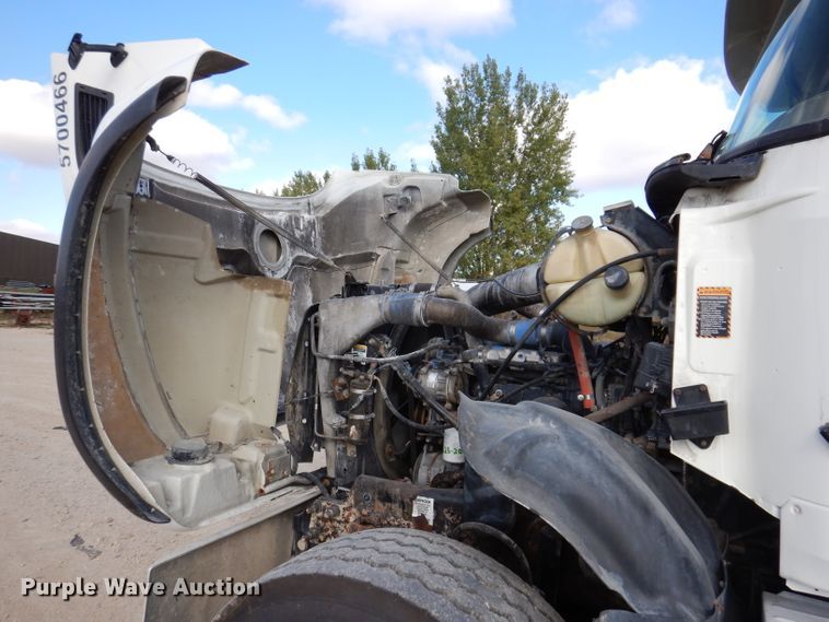 image for item EV9327 2004 Mack CV513  ready mix truck