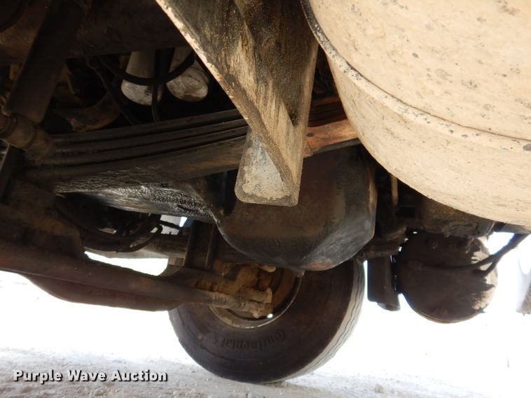 image for item EV9327 2004 Mack CV513  ready mix truck