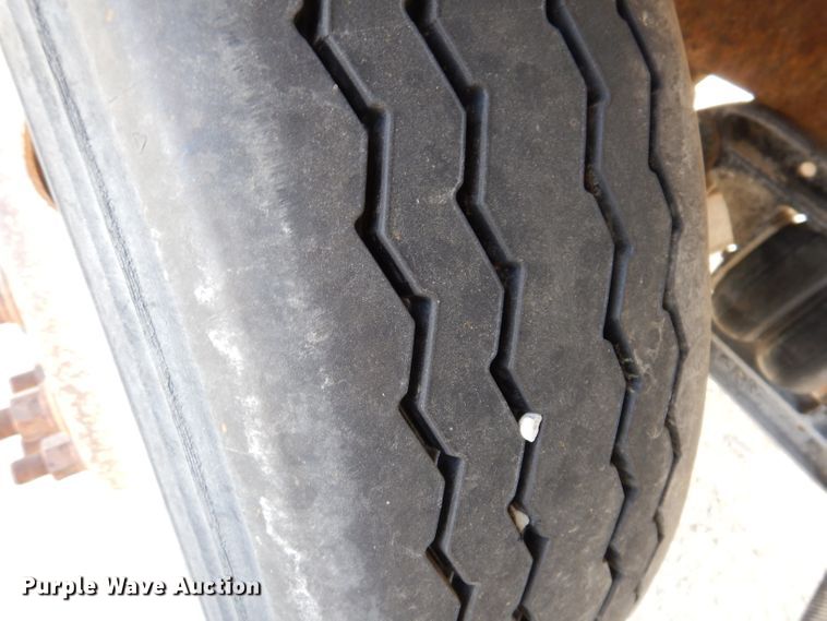 image for item EV9327 2004 Mack CV513  ready mix truck