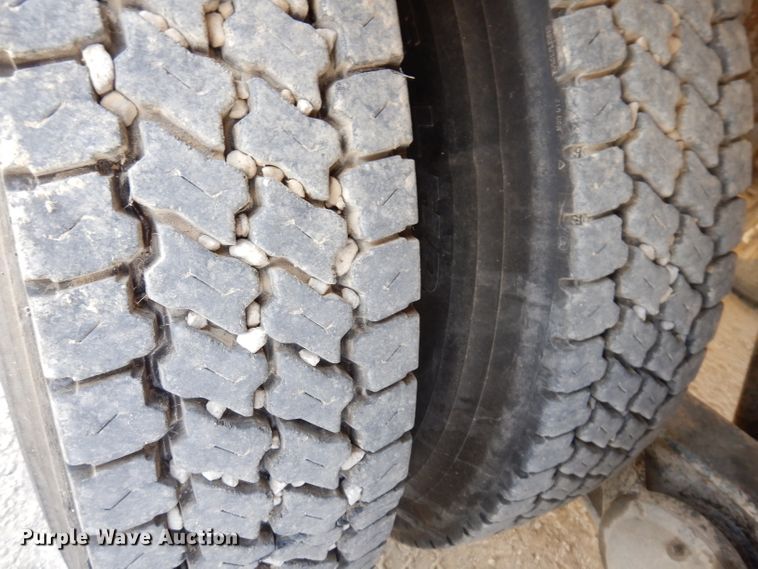 image for item EV9327 2004 Mack CV513  ready mix truck