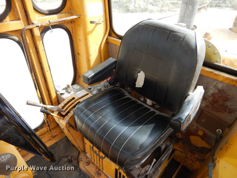 image for item EV9330 1979 Caterpillar 140G  motor grader