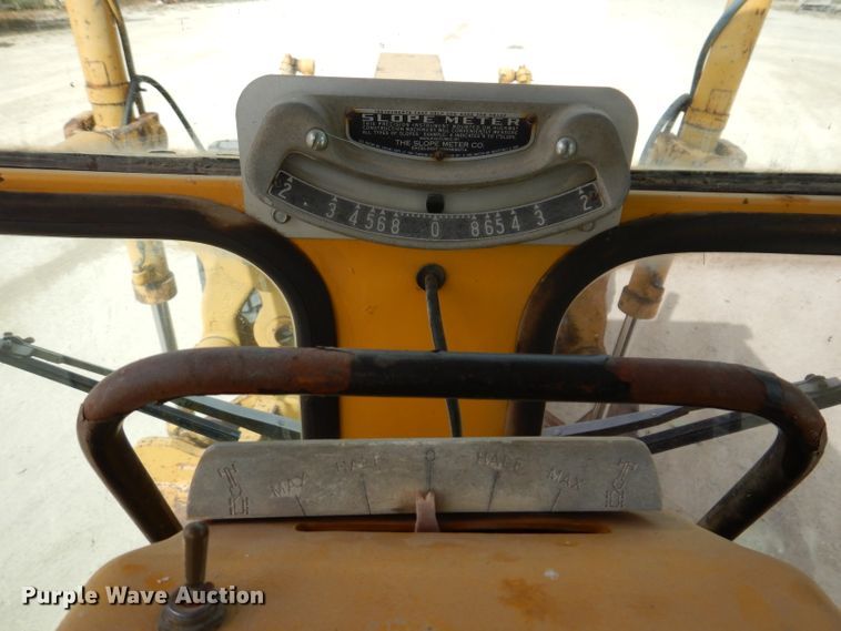 image for item EV9330 1979 Caterpillar 140G  motor grader