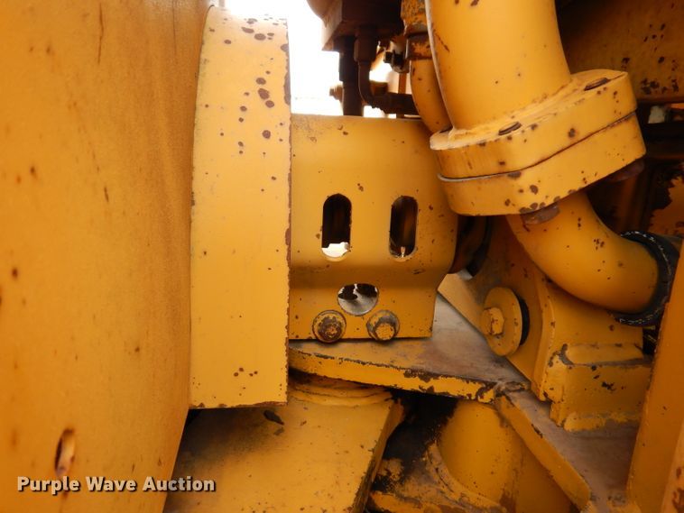 image for item EV9330 1979 Caterpillar 140G  motor grader