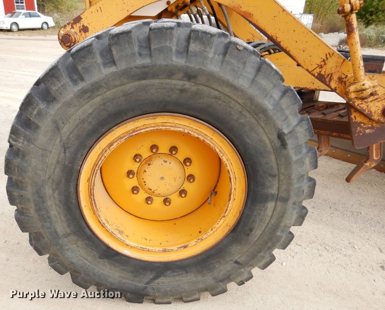 image for item EV9330 1979 Caterpillar 140G  motor grader
