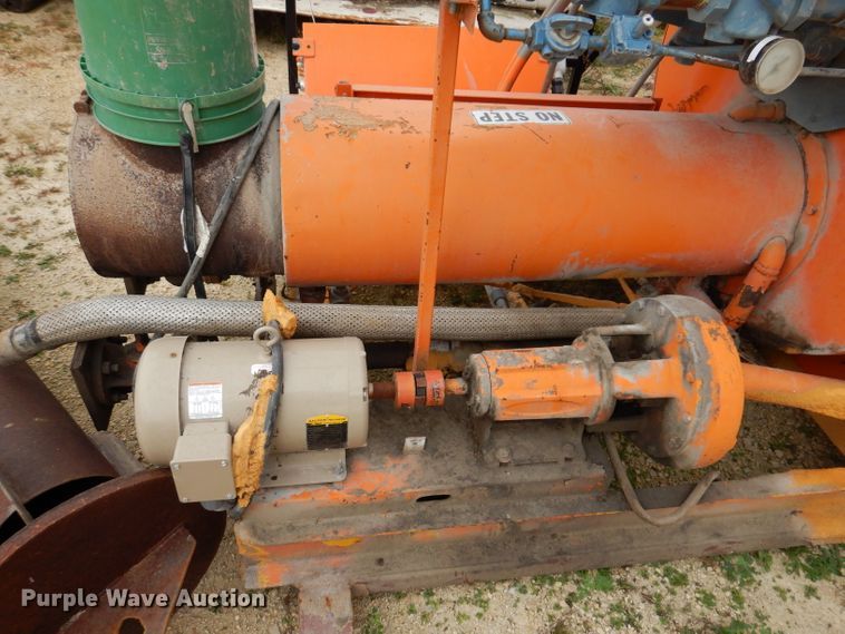 image for item EV9337 CEI CEI 1000  oil heater