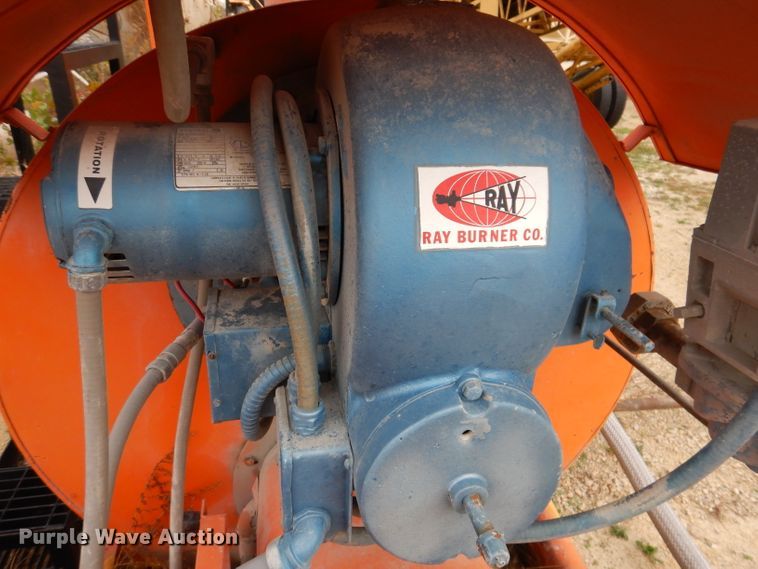 image for item EV9337 CEI CEI 1000  oil heater