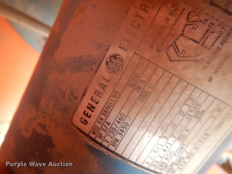 image for item EV9337 CEI CEI 1000  oil heater