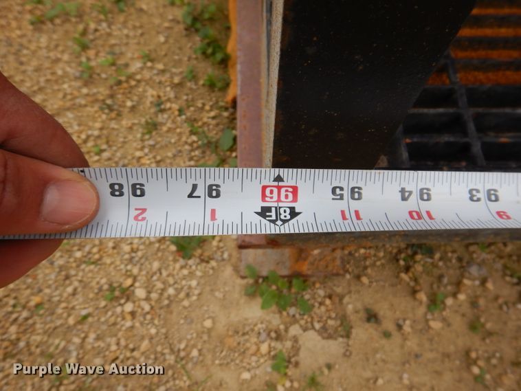 image for item EV9337 CEI CEI 1000  oil heater