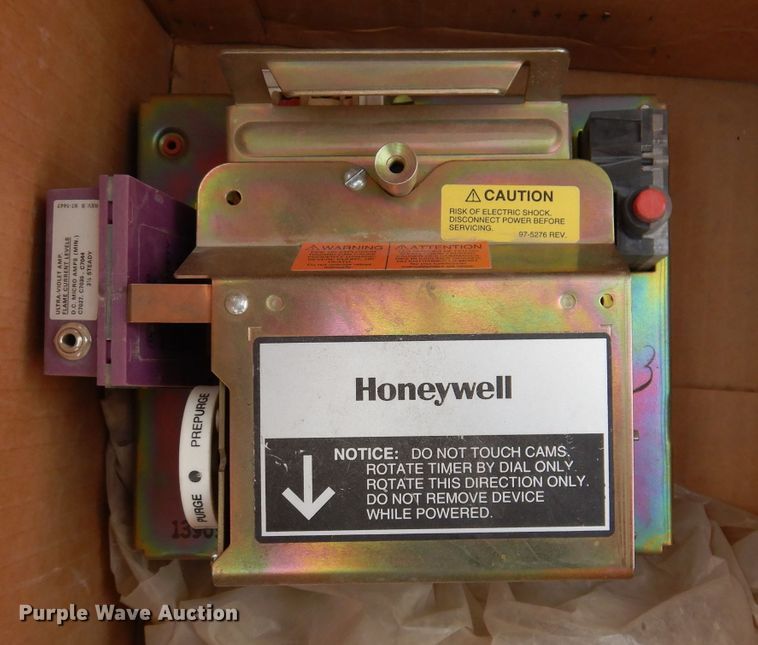 image for item EV9337 CEI CEI 1000  oil heater