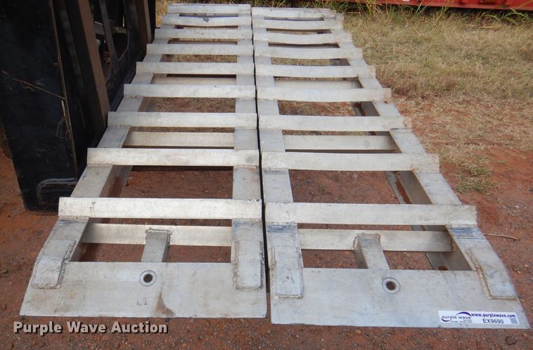 image for item EX9690 (2) aluminum ramps