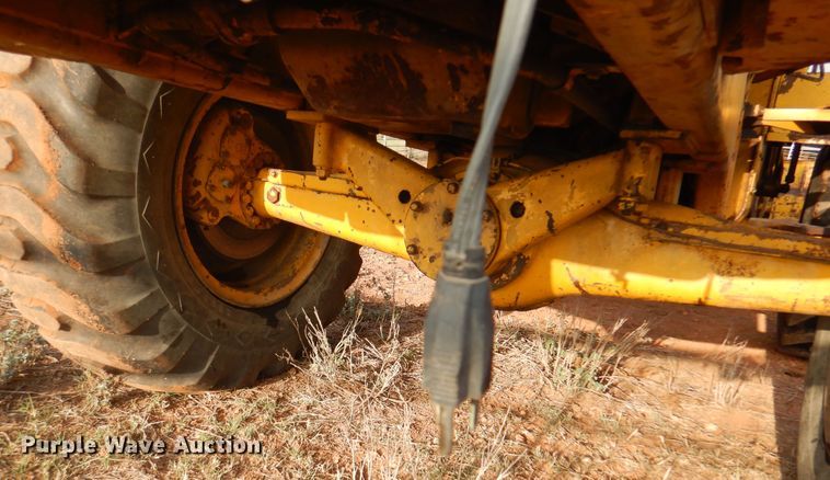 image for item EX9691 1969 Caterpillar 930  wheel loader