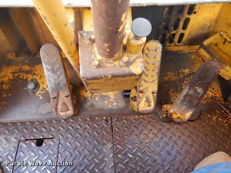 image for item EX9691 1969 Caterpillar 930  wheel loader