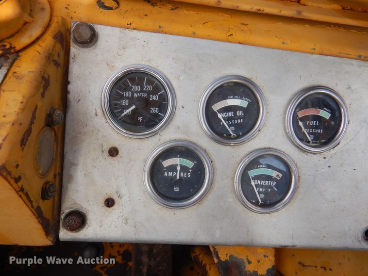 image for item EX9691 1969 Caterpillar 930  wheel loader