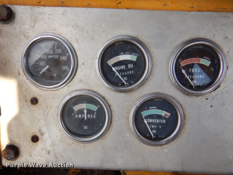 image for item EX9691 1969 Caterpillar 930  wheel loader