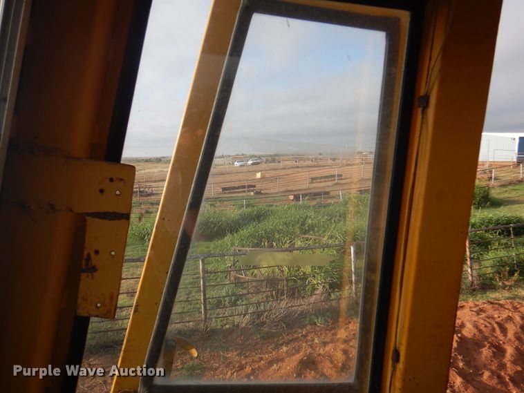 image for item EX9691 1969 Caterpillar 930  wheel loader