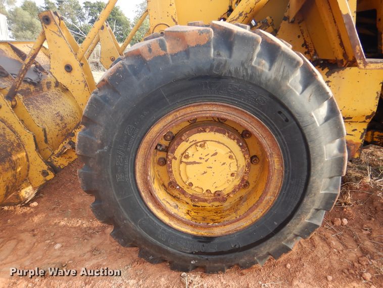 image for item EX9691 1969 Caterpillar 930  wheel loader