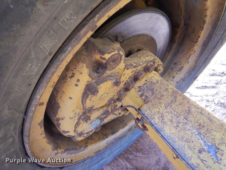 image for item EX9691 1969 Caterpillar 930  wheel loader