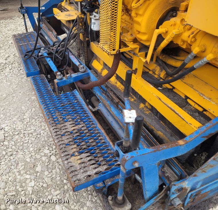 image for item FC9057 Puckett Paver 560  paver