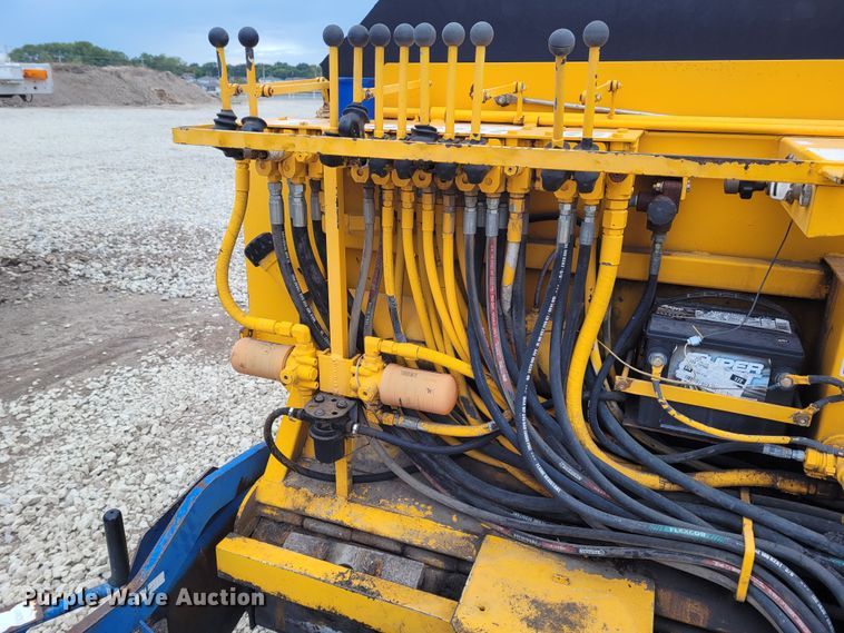 image for item FC9057 Puckett Paver 560  paver