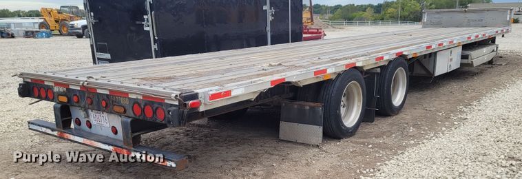 image for item FC9058 2006 Transcraft Eagle  drop deck equipment trailer